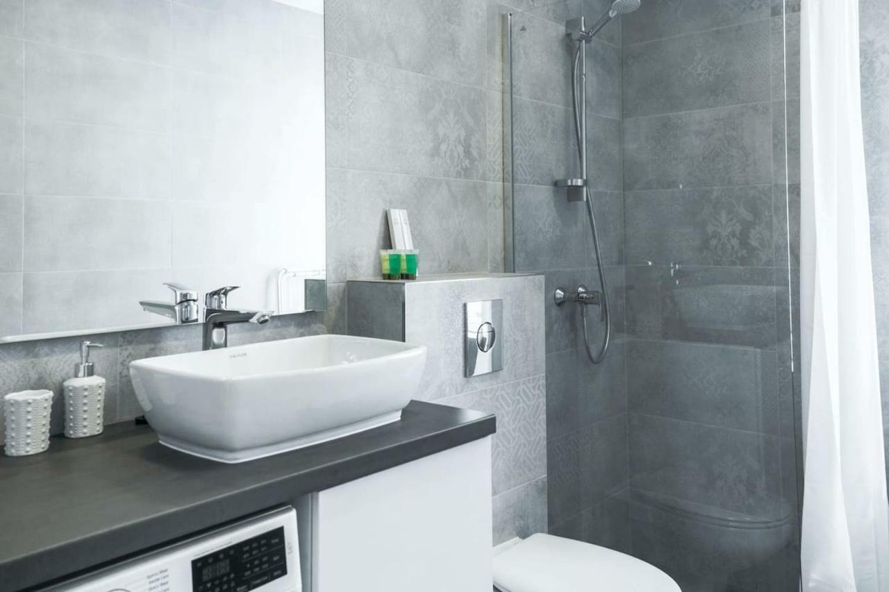 Kalamehe Modern Apartment 2 Near City Center 페르누 외부 사진